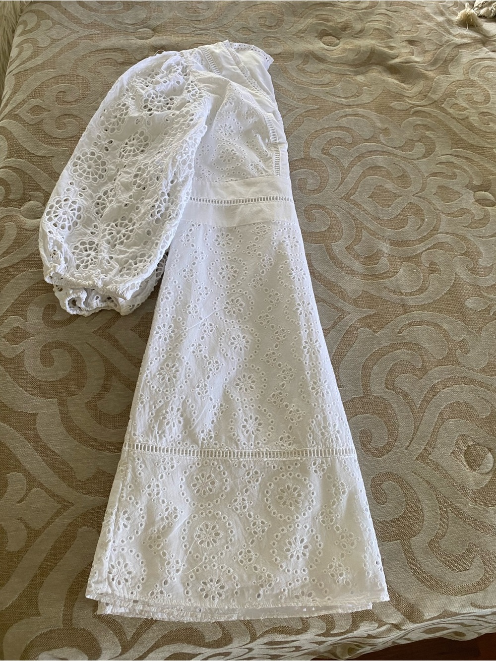 Banana Republic White Eyelet Lace Dress Size 4 Puff Sleeve Lined Fit & Flare - Picture 12 of 16
